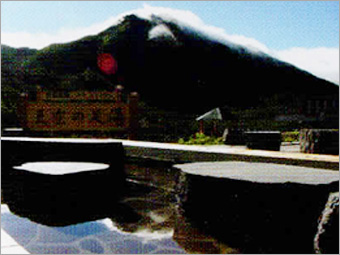 丸沼高原、奥白根山